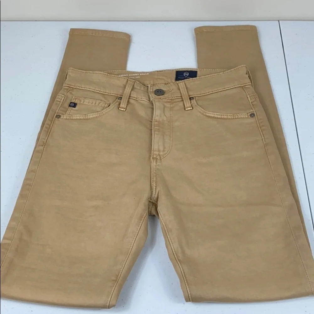 Sold - Picture 4 of 10